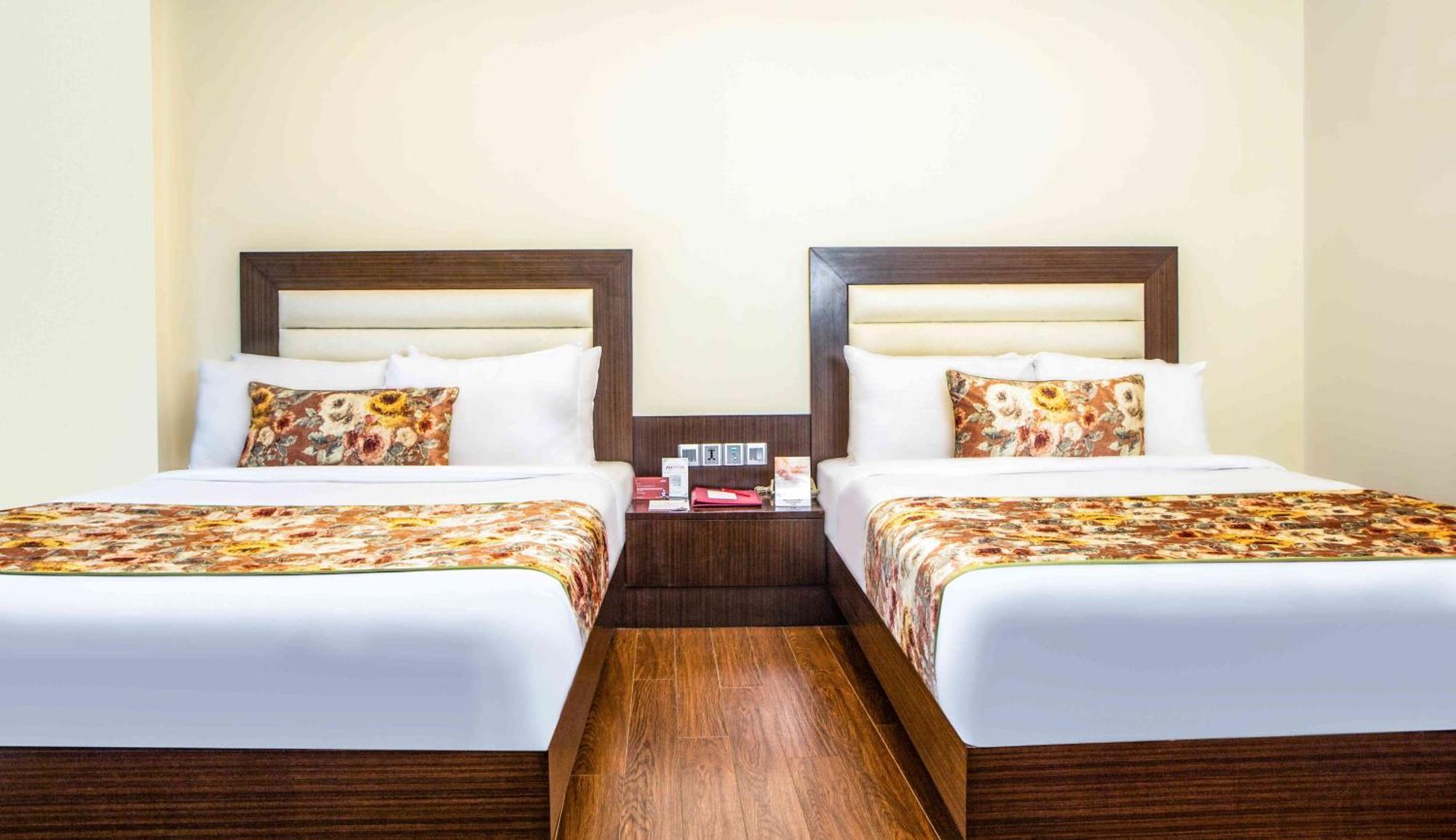 Summit Montana Suites & Spa At Mall Darjeeling  Zimmer foto